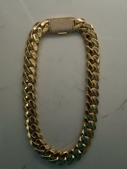 Gold Cuban