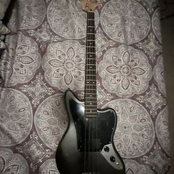 Squire Affinity Jaguar Bass 