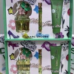 Marc Jacobs Daisy Wild Perfume Gift Set