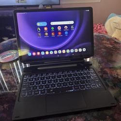 Samsung S9 FE Tablet + Bluetooth Keyboard Case