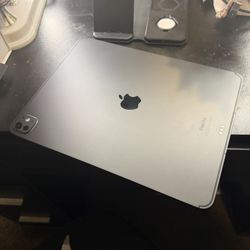 iPad Pro 13 Inch M4 256gb