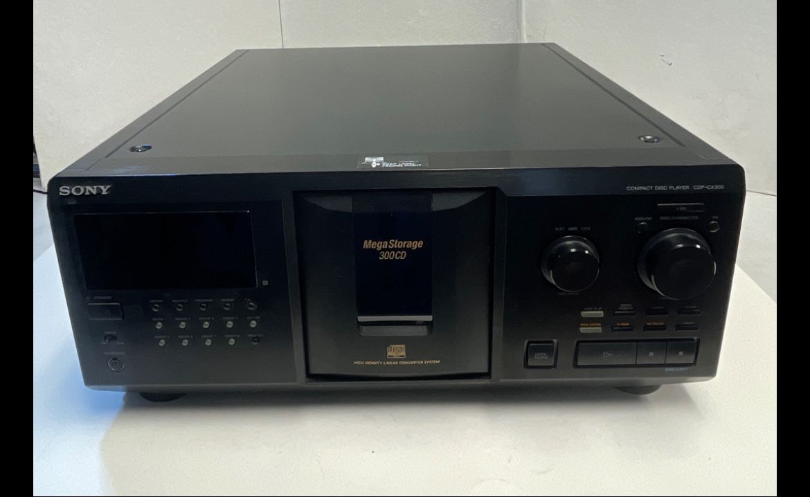 SONY CDP-CX300 300-DISC CD CHANGER Carousel - New Belts - No Remote - TESTED