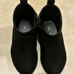 Toddler Size 6 Boots