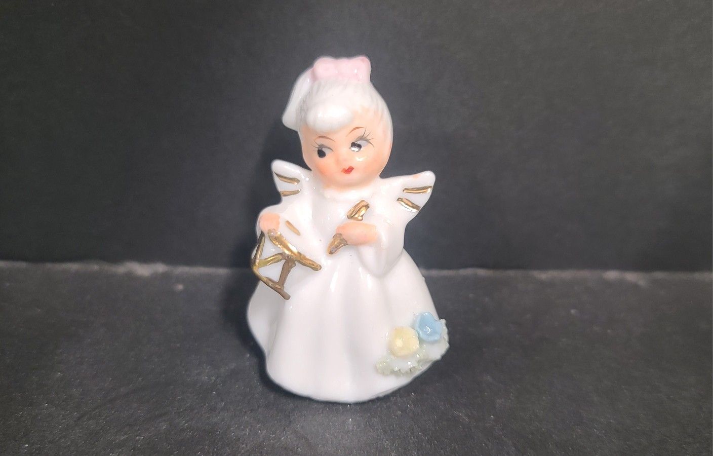 Cute Minature Vintage Napco Porcelain Angel Figurine 