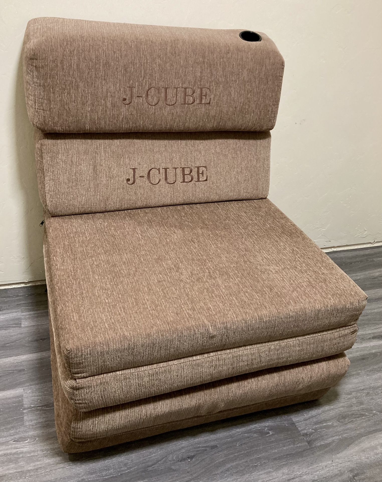 J cube sofa deals