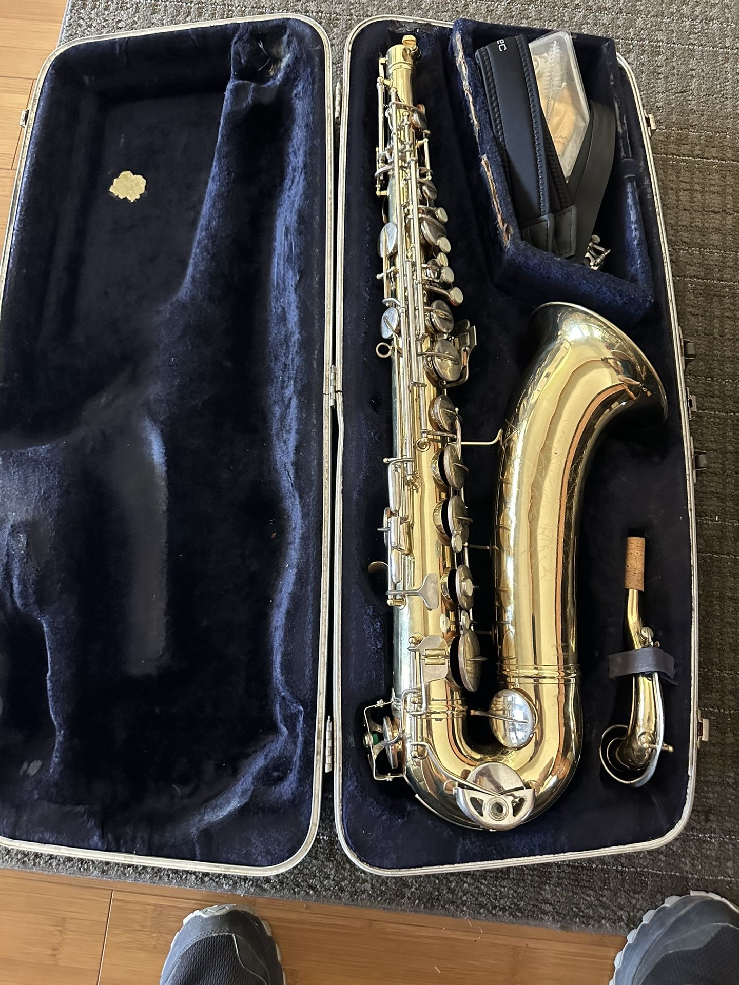 Conn 16m Tenor Saxaphone