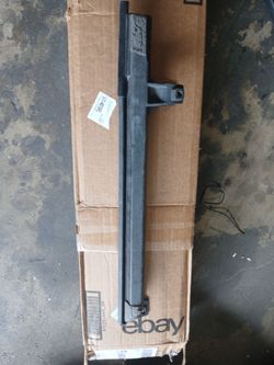 10-18 Jeep Wrangler Jk Upper Right Passenger Side Glass Frame Rail