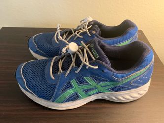 ASICS size 6 athletic shoes