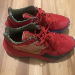 Nike SpongeBob SquarePants x Kyrie 2 Low Mr. Krabs Size 7.5 NO BOX