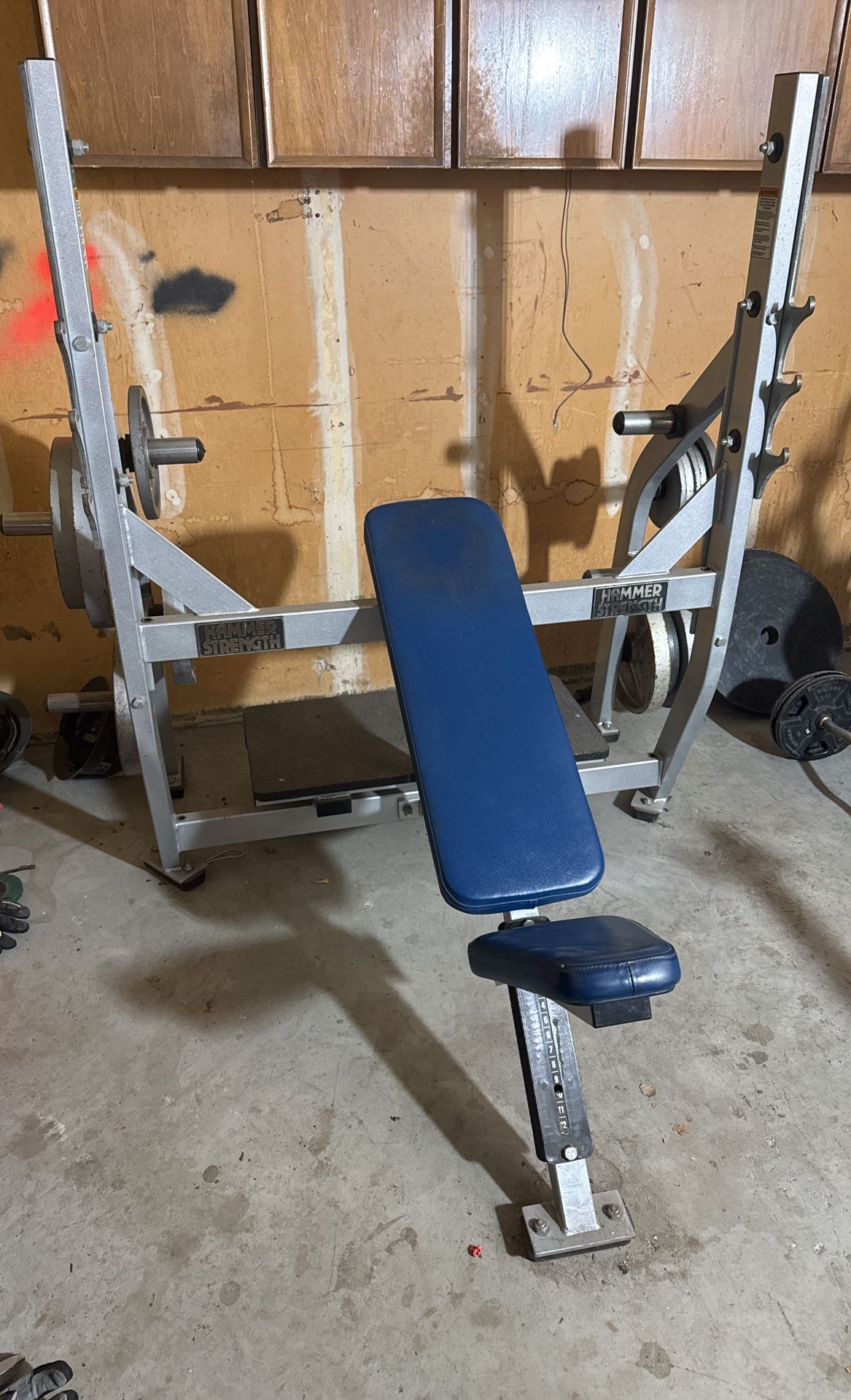 Incline Weight Bench