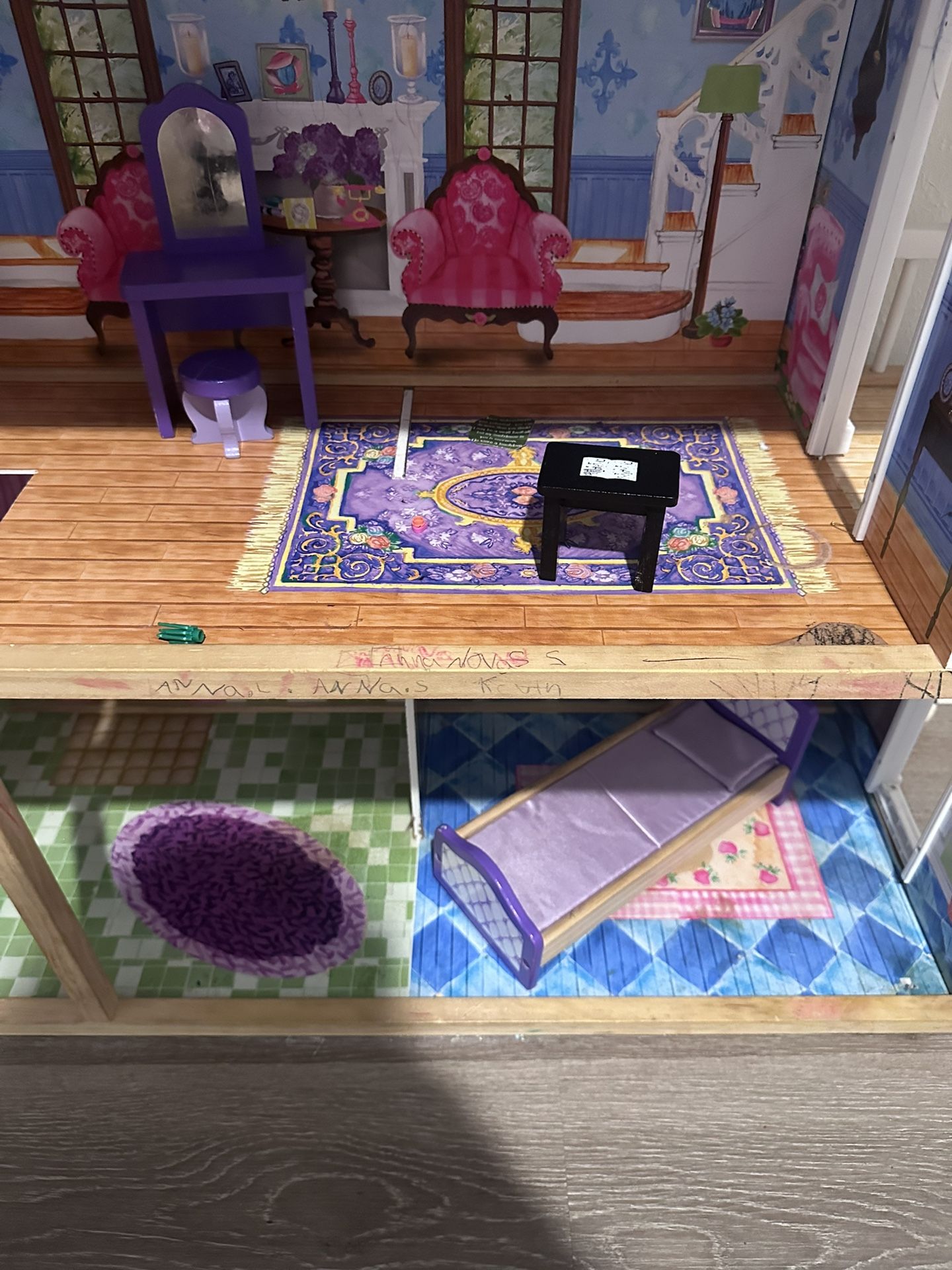 Wooden 3 Level Doll House