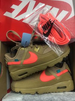 Kids nike air max off white