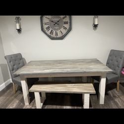 Farm House Table Includes 2 Benches And Chairs 
