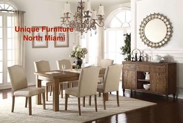 Dining table with 6 PC set