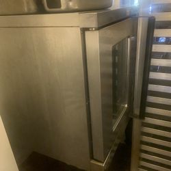 Baker’s Pride - Electric Commercial Oven