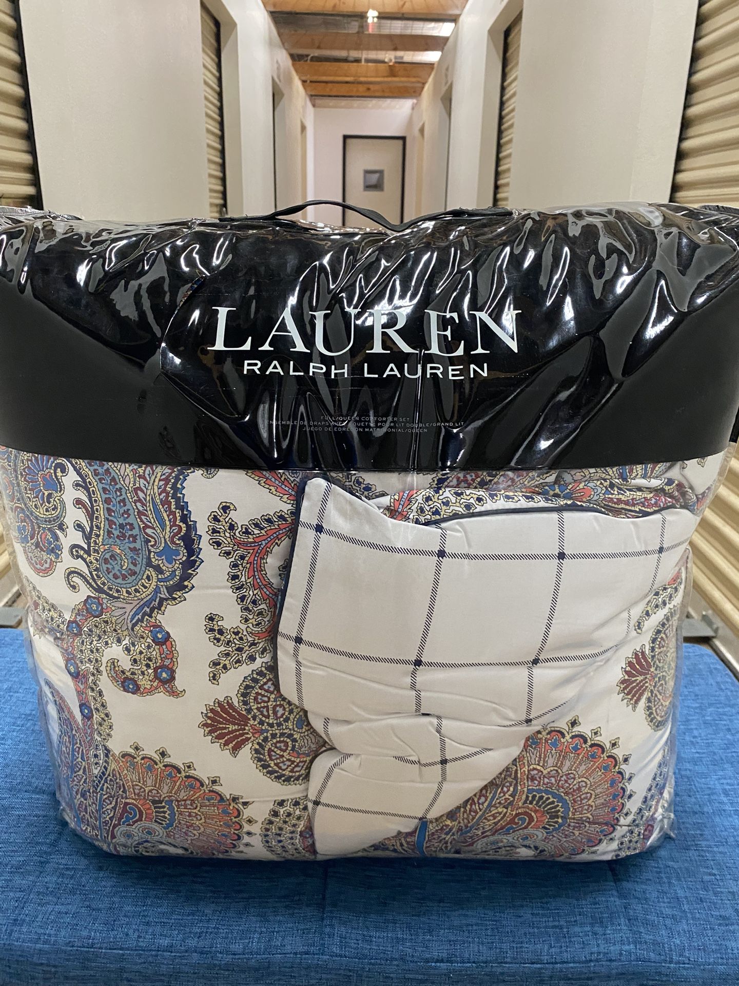 Ralph Lauren Queen Size Comforter Brand New MSRP $335
