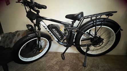 Tuttio Adria 26 Fat Tire Electric Bike