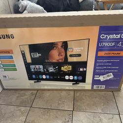 Samsung Crystal HD 43’