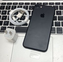 iPhone 7 128GB Factory Unlocked
