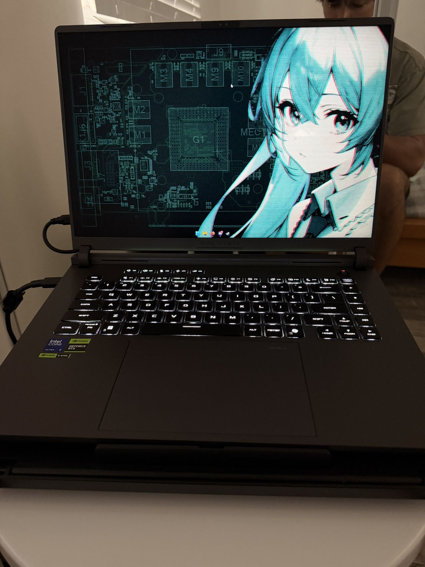 ASUS STRIX G614 (275HX, 5070ti, 2TB, 32GB RAM)