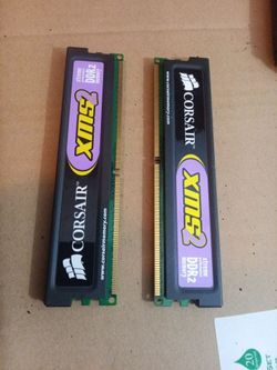 Two ddr 2 computer memory sticks