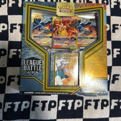 Pokemon Reshiram & Charizard-GX League battle Deck