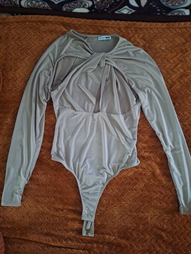 Fashion Nova 20$