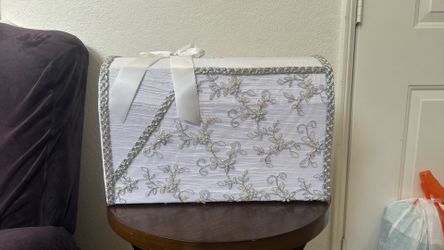 Elegant Card Box for Weddings, Baptisms & First Communions – Lightly Used