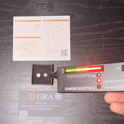 VVS1 1ct Moissanite Stud Earrings