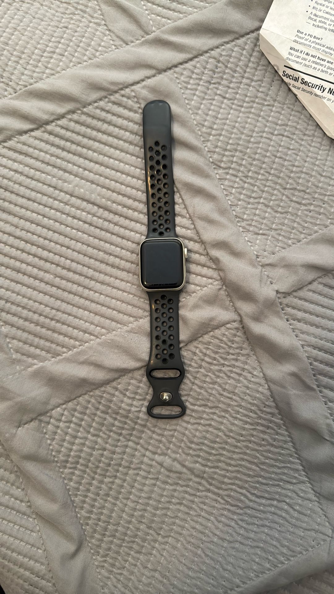 Apple Watch Se Great Condition