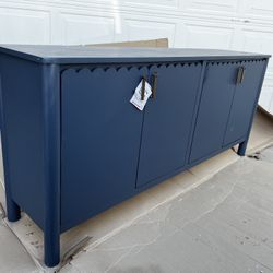 Brand New. Indigo Server. $499