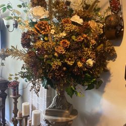 Flower Vase With Stand 