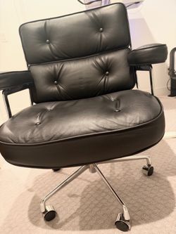 Eames-Style Black Leather mid century modern Office Chair