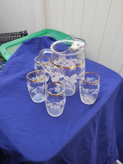Glass Pitcher With 5 Glasses