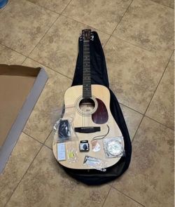 Cort 6 String Acoustic Guitar Pack, Right, Open Pore, Full (EARTHPACKOP-A)