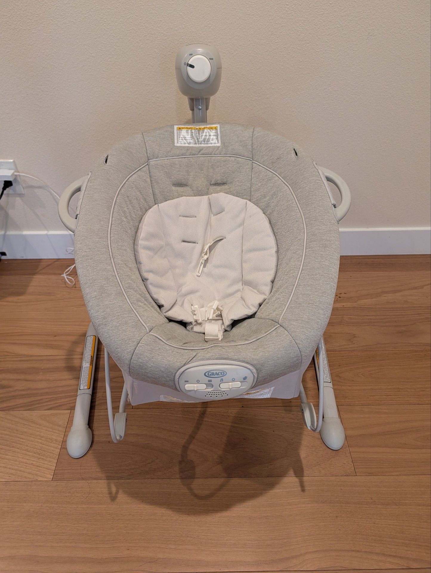 Graco Swings
Soothe 'n Sway