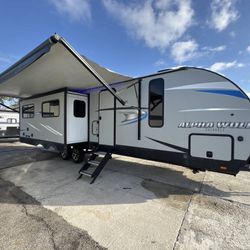 2020 Forest River Cherokee Alpha Wolf 26RL – L