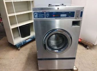Dexter WCVD18KCS-12SZ T300 Front Load Washer – 18–20 LB Capacity | Refurbished