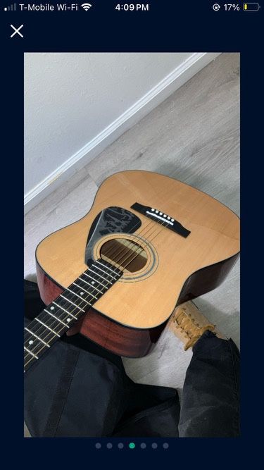 Yamaha guitar