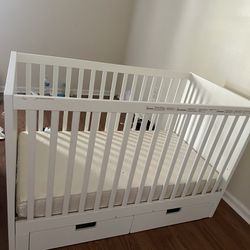 White Baby Crib Like New With Drawers