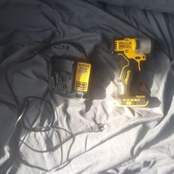 Dewalt DCF840 Impact Driver