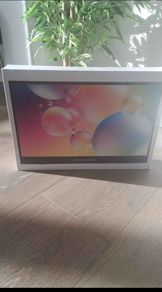 Arwoeis  Portable Monitor 