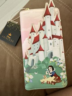 Snow White Loungerfly Wallet