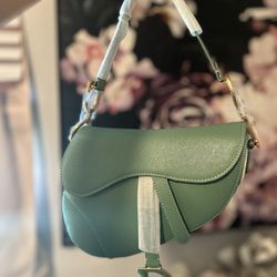 Green Saddle Purse 