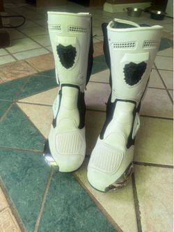 Motorcycle riding boots size 11