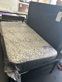 Full size Metal bed frame