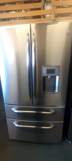 GE  French Door Stainless Steel Refrigerator Fridge

