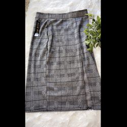 Black/Gray/White kirt