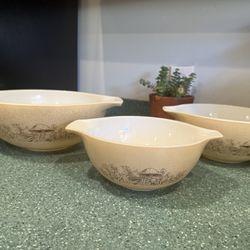Pyrex Vintage Bowls