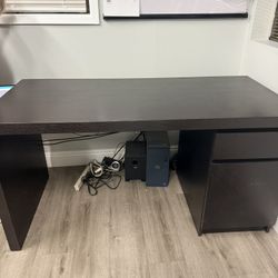IKEA DESK